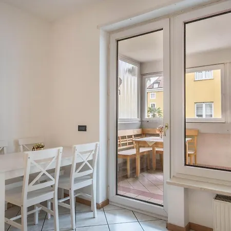 Laurin Apartment